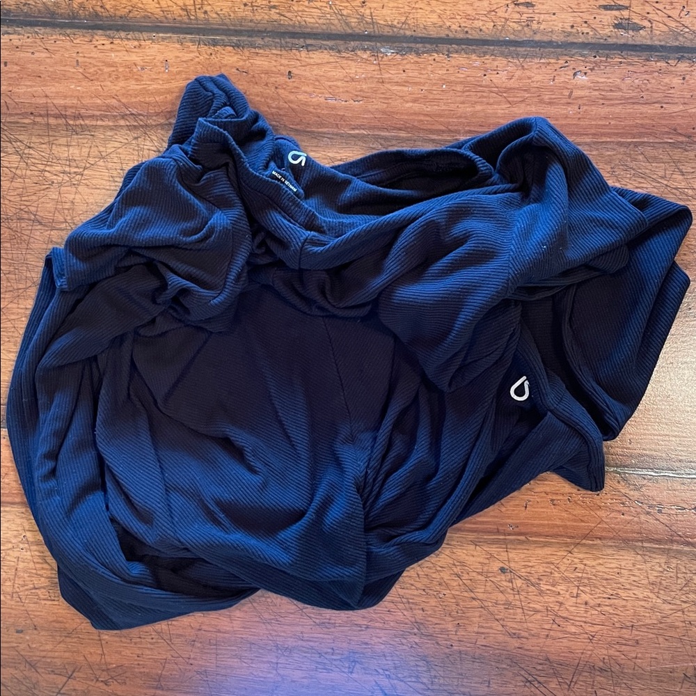 GAPFit | black Ribbed Tee | size small - Picture 5 of 5